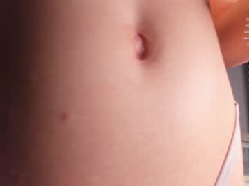 girl
        di_huny cam image #2717454
