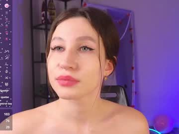 girl
        d_a_r_s_i cam image #5773642