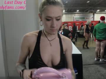 girl
        pr3ttyp1nkpussy cam image #370095