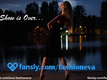 girl
        eva_fashionista cam image #6436622