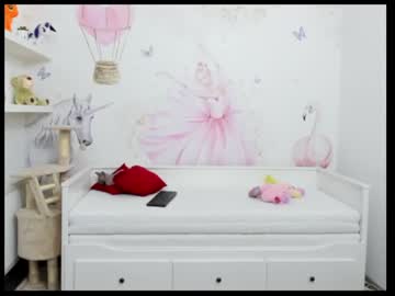 girl
        belovedkhlloe cam image #1080213