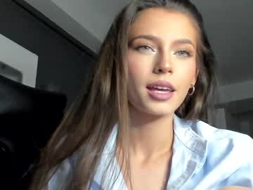 girl
        isia_slay cam image #494099
