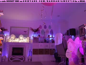 girl
        hannahjames710 cam image #3691084