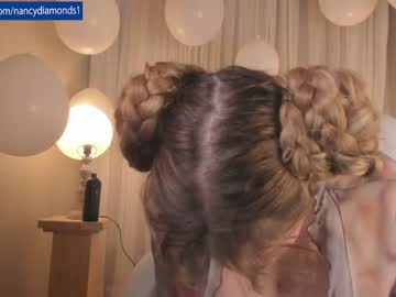 girl
        nancydiamonds1 cam image #3816066