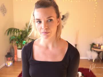 girl
        phoenix_taylor cam image #3236620