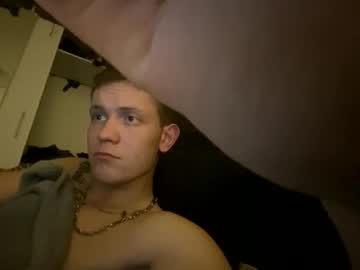 couple
        betterthamyouex cam image #5895356