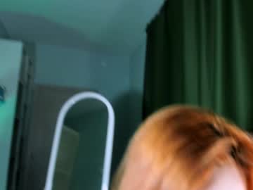 girl
        klttys__pearl cam image #6076042