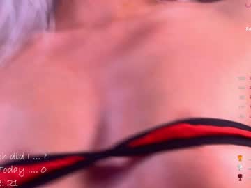 girl
        blush_mikki cam image #5598030
