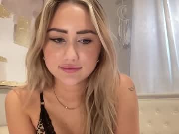 girl
        katie_hilll cam image #5966323