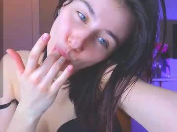 girl
        kingkong_my_bf cam image #6346162