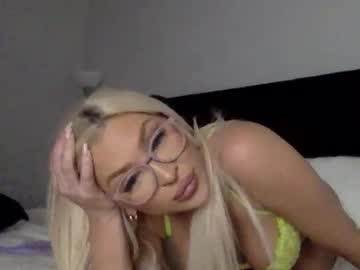 girl
        jordynjames cam image #5488195