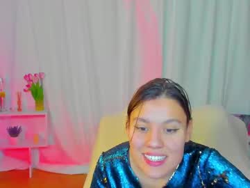girl
        lika_diaz cam image #5560108