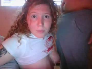 couple
        sunnisideupxx cam image #93621