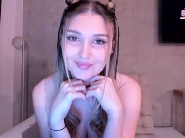 girl
        aalliyahh cam image #3817492