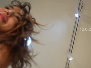 girl
        shena_nomy cam image #6984920