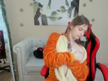 girl
        kaleriaminx cam image #545187