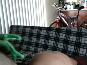 couple
        loganreaves69 cam image #4789135