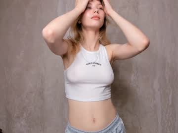 girl
        olivia_madyson cam image #2142160