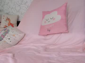 girl
        tossy_flossy cam image #2030351