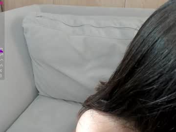 girl
        gladysacreman cam image #4820754
