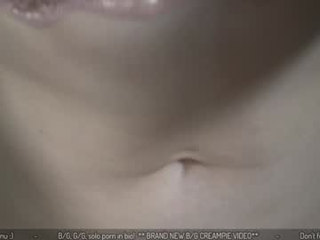 girl
        vivid_whit cam image #4910037