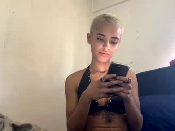 girl
        fxrbiddenfruitt cam image #2451876