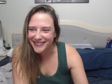girl
        bluexstacey cam image #4015341