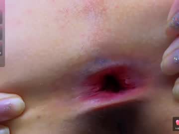 girl
        loretta__roze cam image #4660555