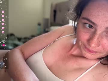 girl
        rexxandruby cam image #4383615
