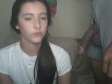 couple
        a_mariejuana69 cam image #2037710
