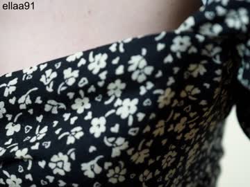 girl
        ellaa91 cam image #2480060