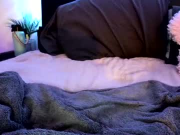 girl
        badgrljade cam image #344372