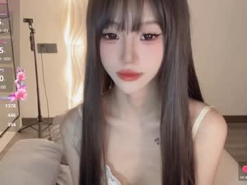 girl
        sunflowerbbb cam image #5054509