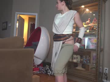 girl
        chroniclove cam image #6707450