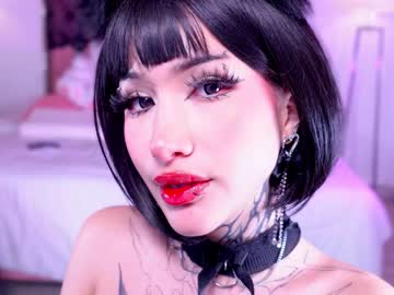 girl
        goth_dolll cam image #3096207
