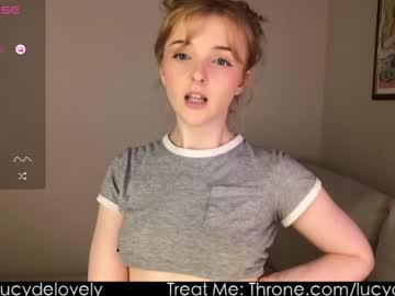 girl
        lucydelovely cam image #6284235