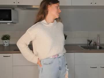 girl
        aubriananorris cam image #2934998