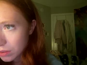 girl
        redgingersnapz cam image #6399435