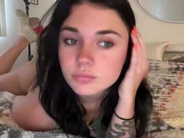 girl
        queencassidyy cam image #5565184