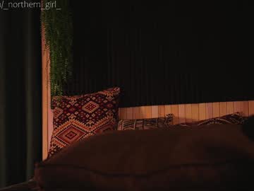 girl
        _northern_girl_ cam image #5512156