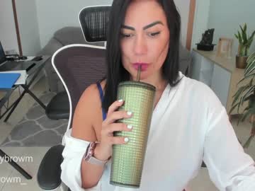 couple
        emillybrowm cam image #3607356