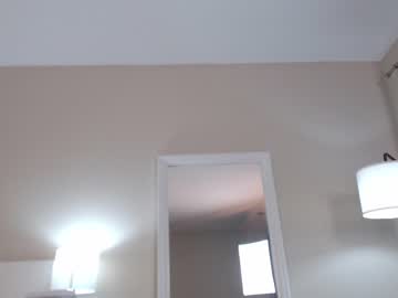 girl
        sweetpulse_ cam image #3775507