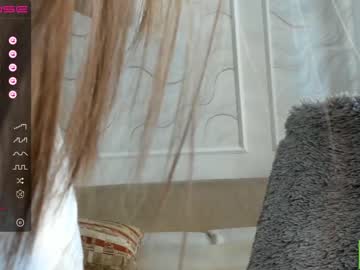 girl
        alisa_foxxx cam image #415814