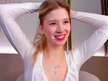 girl
        milablush cam image #3148510
