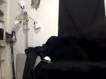 couple
        goddessxmykie cam image #1551665