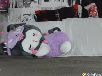 girl
        yogendub cam image #6873650