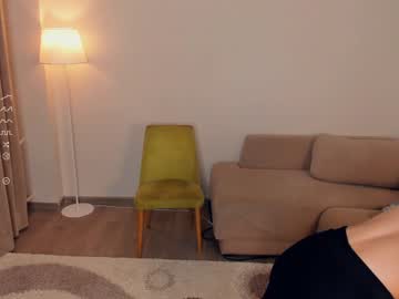 girl
        darylash cam image #4091472