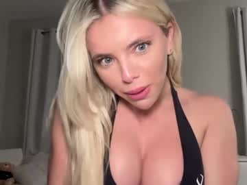girl
        gracieparker cam image #6161922