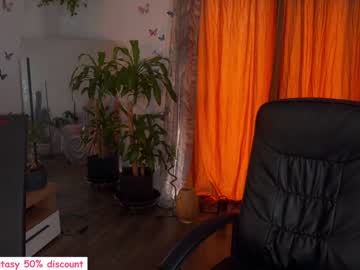 girl
        juicyandthepussyblvd cam image #1358803