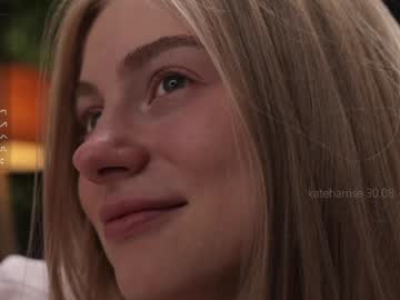 girl
        kateharrise cam image #4929651